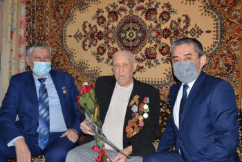 Фотография к новости: Десять фронтовиков-кокшетауцев награждены юбилейной медалью в честь 75-летия освобождения Беларуси