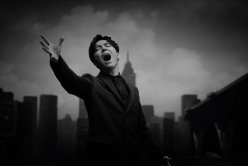 Фотография к новости: Димаш Кудайберген выпустил клип на песню "Я скучаю по тебе"