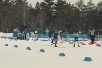 Фотография к новости: Эпичный спринтерский забег на Кубке Казахстана: лыжники забыли, как стоять на ногах