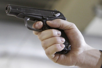 Фотография к новости: Подполковник случайно застрелился во время отдыха с любовницей