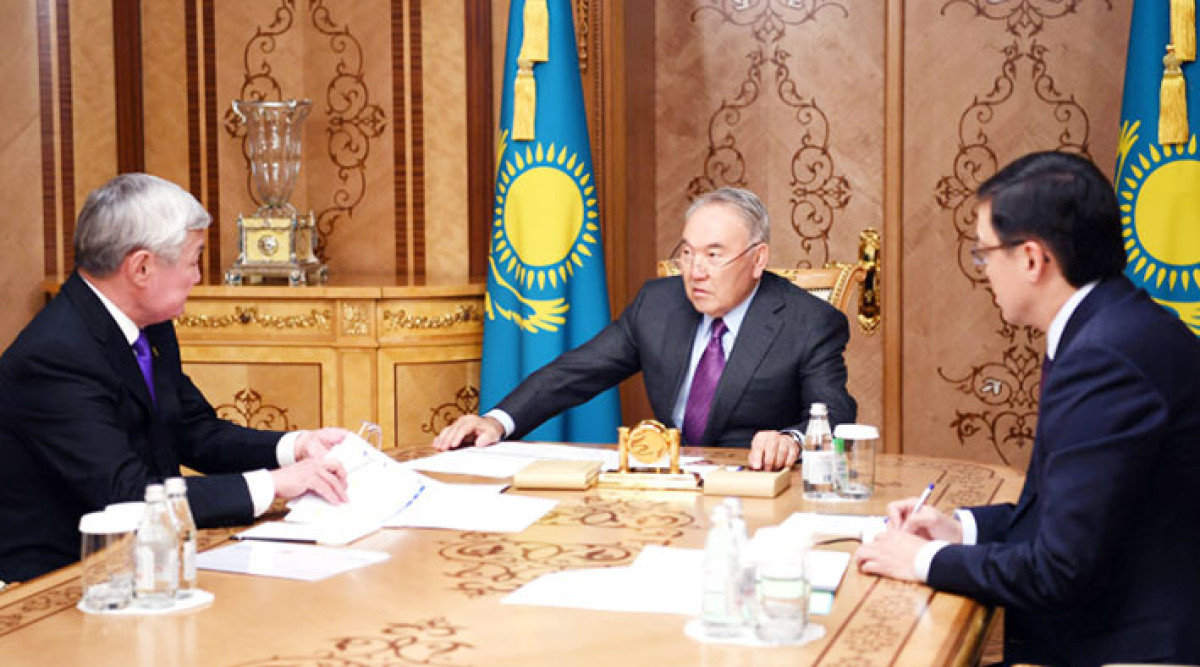 Елбасы выразил благодарность Сапарбаеву