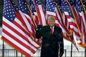 Фотография к новости: Instagram, Facebook и Twitter заморозили аккаунты Трампа