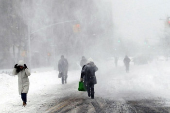 Фотография к новости: Штормовое предупреждение объявлено в восьми регионах Казахстана