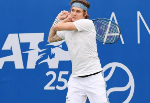 Фотография к новости: Травма не позволила Бублику доиграть финал ATP 250 Antalya Open