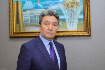 Фотография к новости: Амерхан Рахимжанов освобожден от должности директора Библиотеки Елбасы