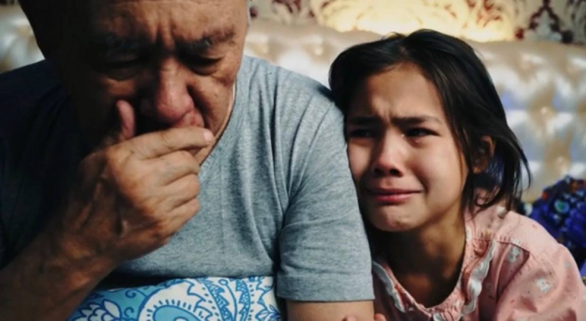 Кадр из видеоклипа 