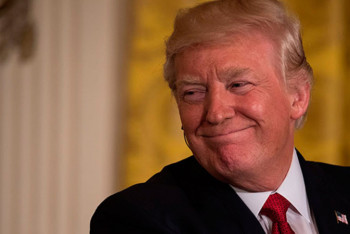 Фотография к новости: Facebook и Instagram разблокировали аккаунты Дональда Трампа