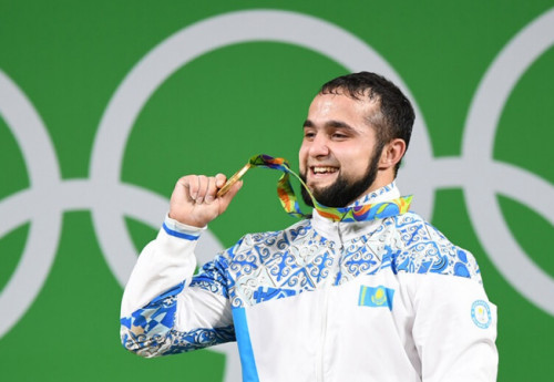 Фотография к новости: Олимпийский чемпион Ниджат Рахимов временно отстранен из-за допинга