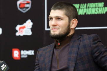 Фотография к новости: Хабиб Нурмагомедов поддержал казахстанца Сергея Морозова после его проигрыша в UFC