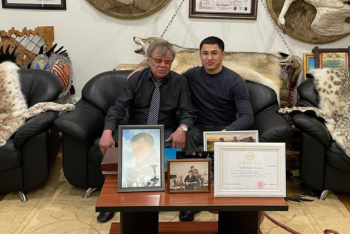 Фотография к новости: Президента академии со шкурами "снежных барсов" проверит полиция Алматы