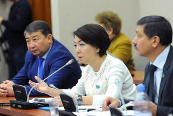 Фотография к новости: Депутат обвинила Минздрав в безответственном отношении к детям-инвалидам