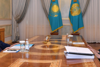 Фотография к новости: Токаев принял главу Антикора