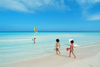 Фотография к новости: Россиянка с дочерью заразились на отдыхе смертельно опасной болезнью