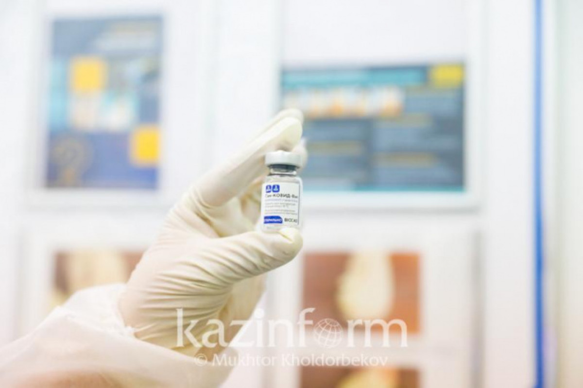 145 медработников привились от КВИ в первый день вакцинации в Нур-Султане