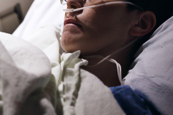 Фотография к новости: Юноша 11 месяцев пролежал в коме и дважды переболел коронавирусом