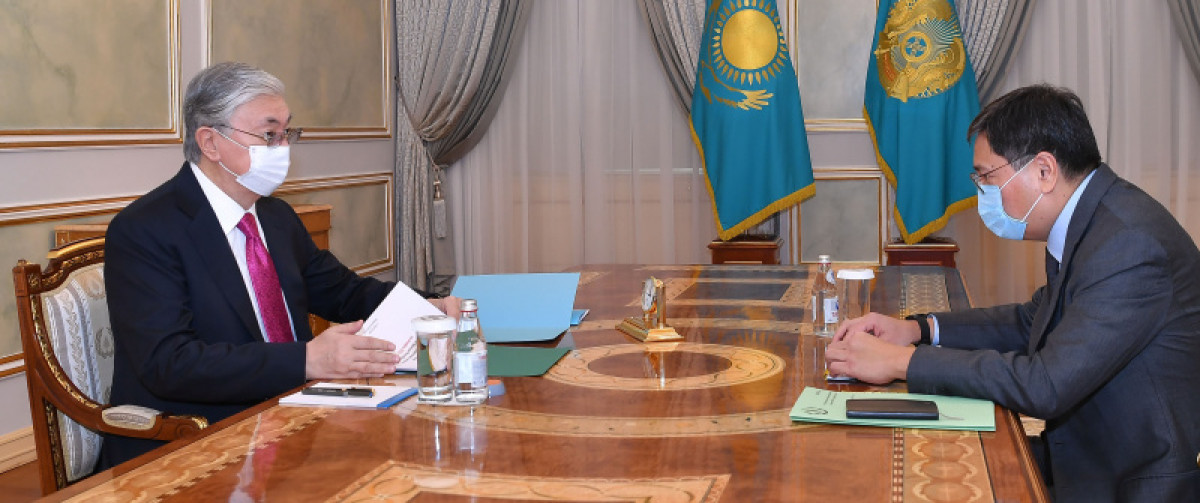 Глава Нацбанка доложил Токаеву о досрочном использовании пенсионных накоплений