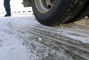 Фотография к новости: Участок дороги Нур-Султан - Коргалжын закрыли из-за гололеда