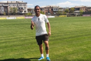 Фотография к новости: Бывший игрок португальской "Бенфики" будет выступать за казахстанский клуб