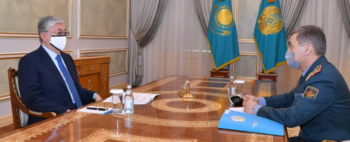 Министр обороны предложил Токаеву модернизировать армию