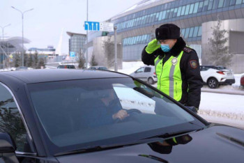 Фотография к новости: Ездить без водительских документов можно будет с 13 февраля - Тургумбаев