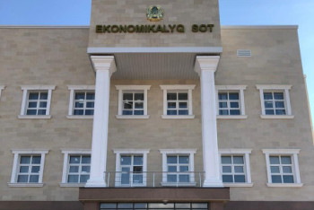 Фотография к новости: Судью взяли с поличным при получении взятки в Караганде