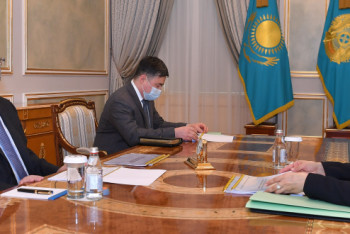 Фотография к новости: Токаев поручил Абылкасымовой обеспечить стабильность банковского сектора