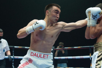 Фотография к новости: Казахстанский боксер проиграл бой за титул чемпиона WBC