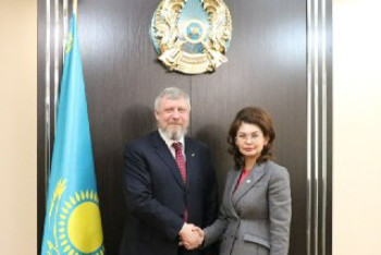 Фотография к новости: Аида Балаева встретилась с послом Украины в РК