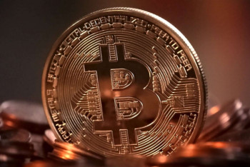 Фотография к новости: Стоимость биткоина превысила 50 тысяч долларов