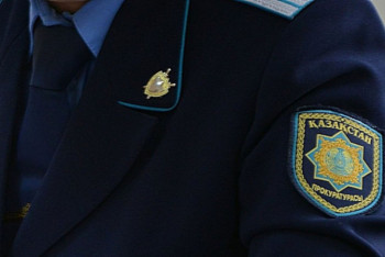 Фотография к новости: В "пассивном бездействии" обвинил казахстанских прокуроров депутат