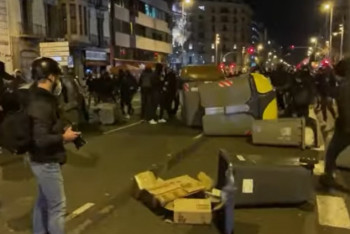 Фотография к новости: Арест рэпера Пабло Хаселя вызвал массовые протесты в Испании