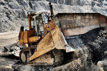 Фотография к новости: Изменить закон в сфере добычи урана предлагают депутаты