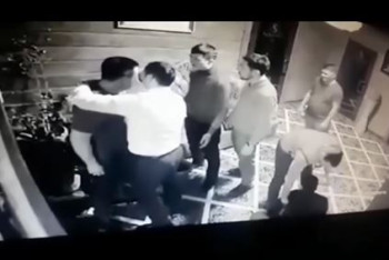 Фотография к новости: "Драка чиновников" попала на видео в Усть-Каменогорске