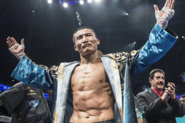 Фотография к новости: Канат Ислам нокаутировал "Палача" в бою с двумя нокдаунами