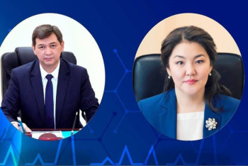 Фотография к новости: В прямом эфире покажут получение второй дозы вакцины чиновниками Минздрава