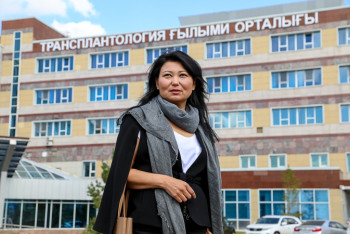 "Минздрав гробит наше здоровье". Более 300 казахстанцев боятся потерять пересаженные органы