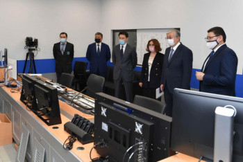 Фотография к новости: Токаев осмотрел новый аппаратно-студийный комплекс ТРК