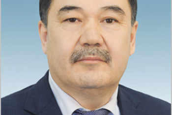 Фотография к новости: Мансурхан Махамбетов назначен директором Института парламентаризма