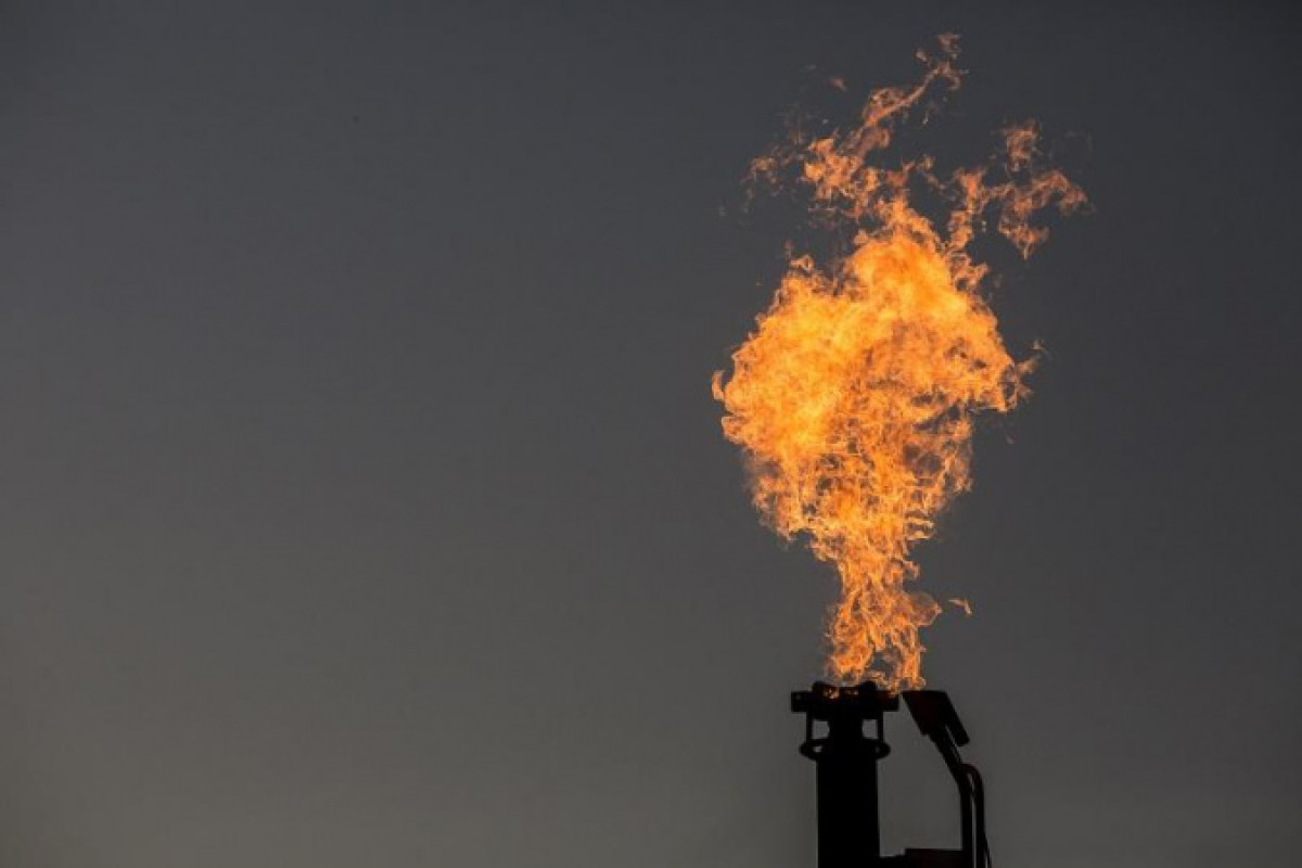 "Тенгизшевройл" выплатит более 700 миллионов тенге за сжигание газа на факелах