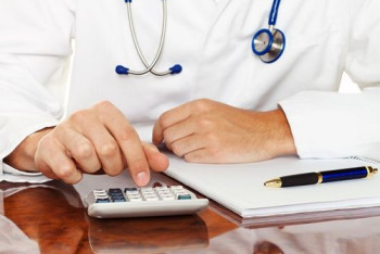 Фотография к новости: Минздрав пересмотрит тарифы на медуслуги к 2022 году