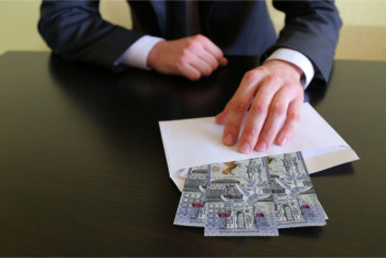 Фотография к новости: Глава филиала КТЖ задержан в Павлодаре