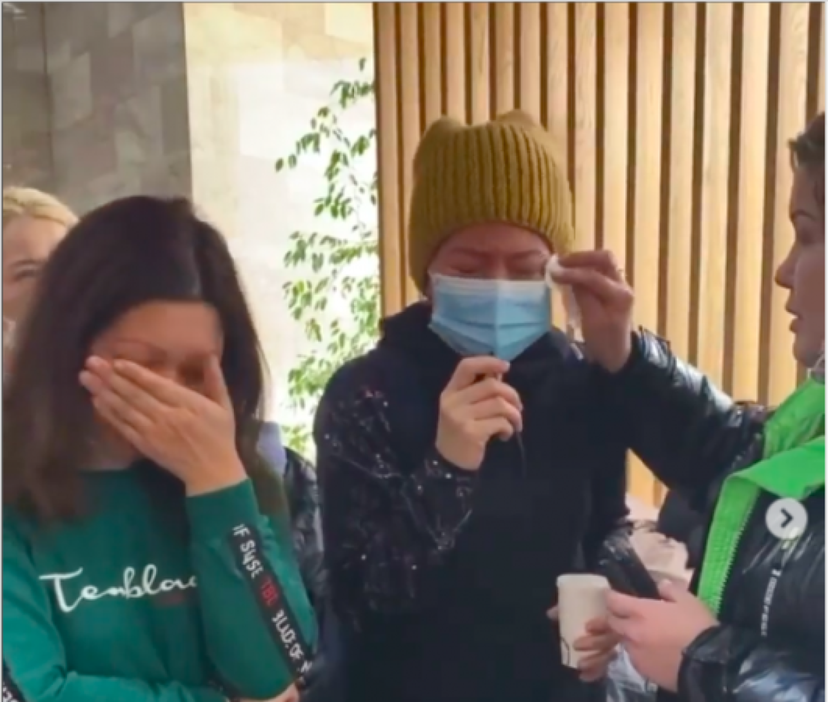 Многодетные мамы поселились в акимате Нур-Султана ради встречи с министром