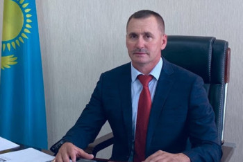 Фотография к новости: Аким Шымкента уволил чиновника с двойным гражданством