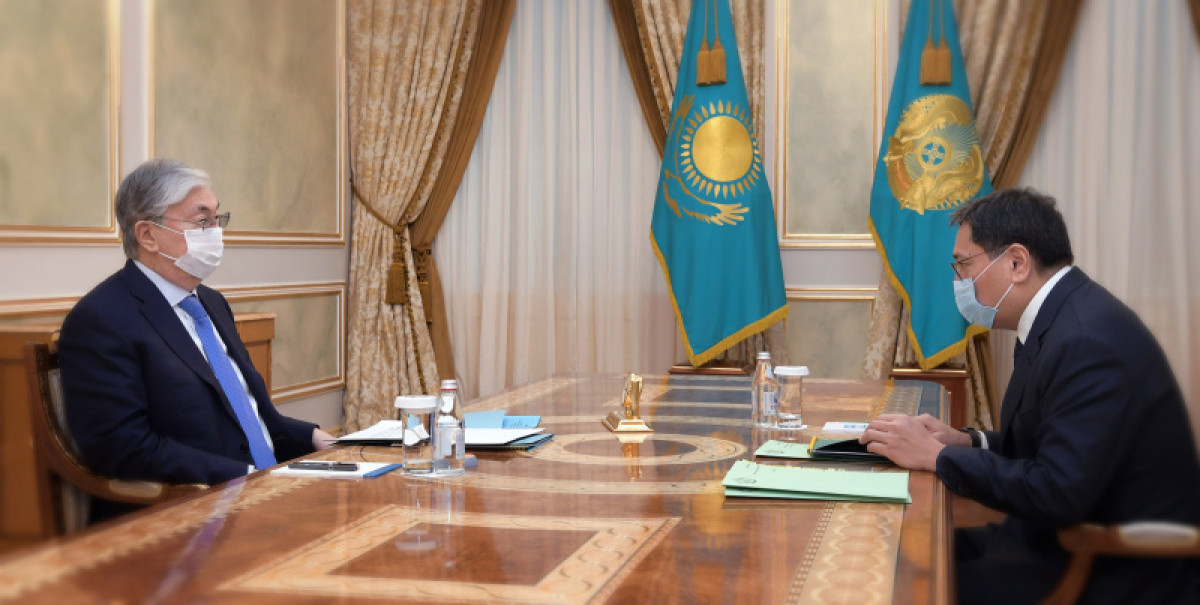 Токаев дал поручения главе Нацбанка