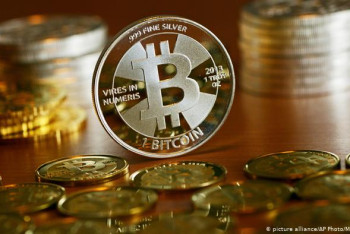 Фотография к новости: Цена биткоина может достичь 100 тысяч долларов