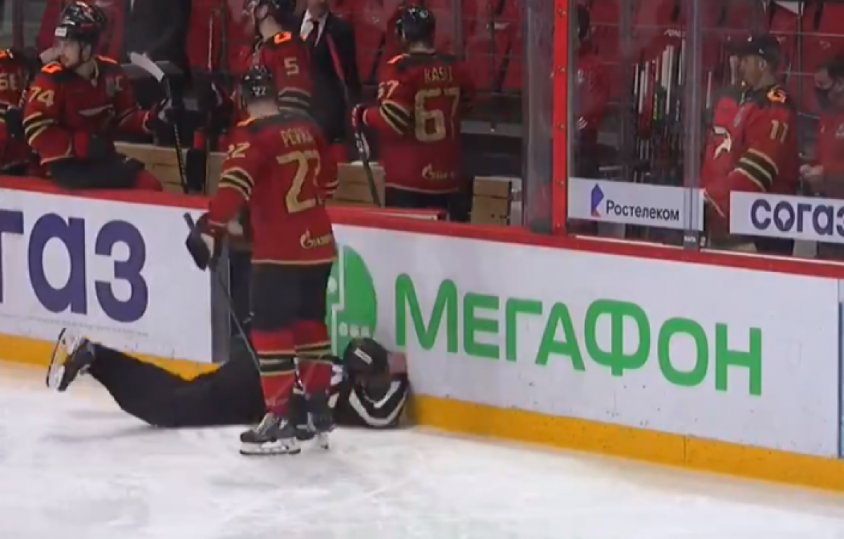 кадр из видео 