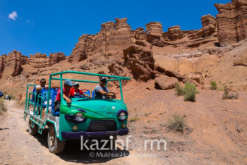 Фотография к новости: Казахстан намерен довести долю туристической отрасли до восьми процентов ВВП