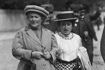 Фотография к новости: Кто такая Клара Цеткин? Как астанчане рассказывали историю 8 Марта