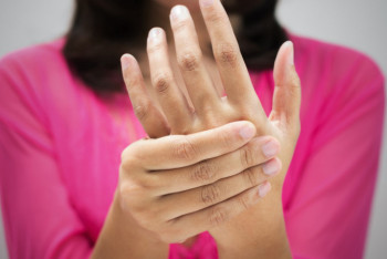 Фотография к новости: Назван "безобидный" предвестник серьезных заболеваний