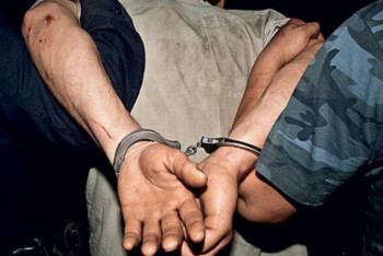 Фотография к новости: Мужчину расчленили и по частям вынесли из квартиры в Караганде